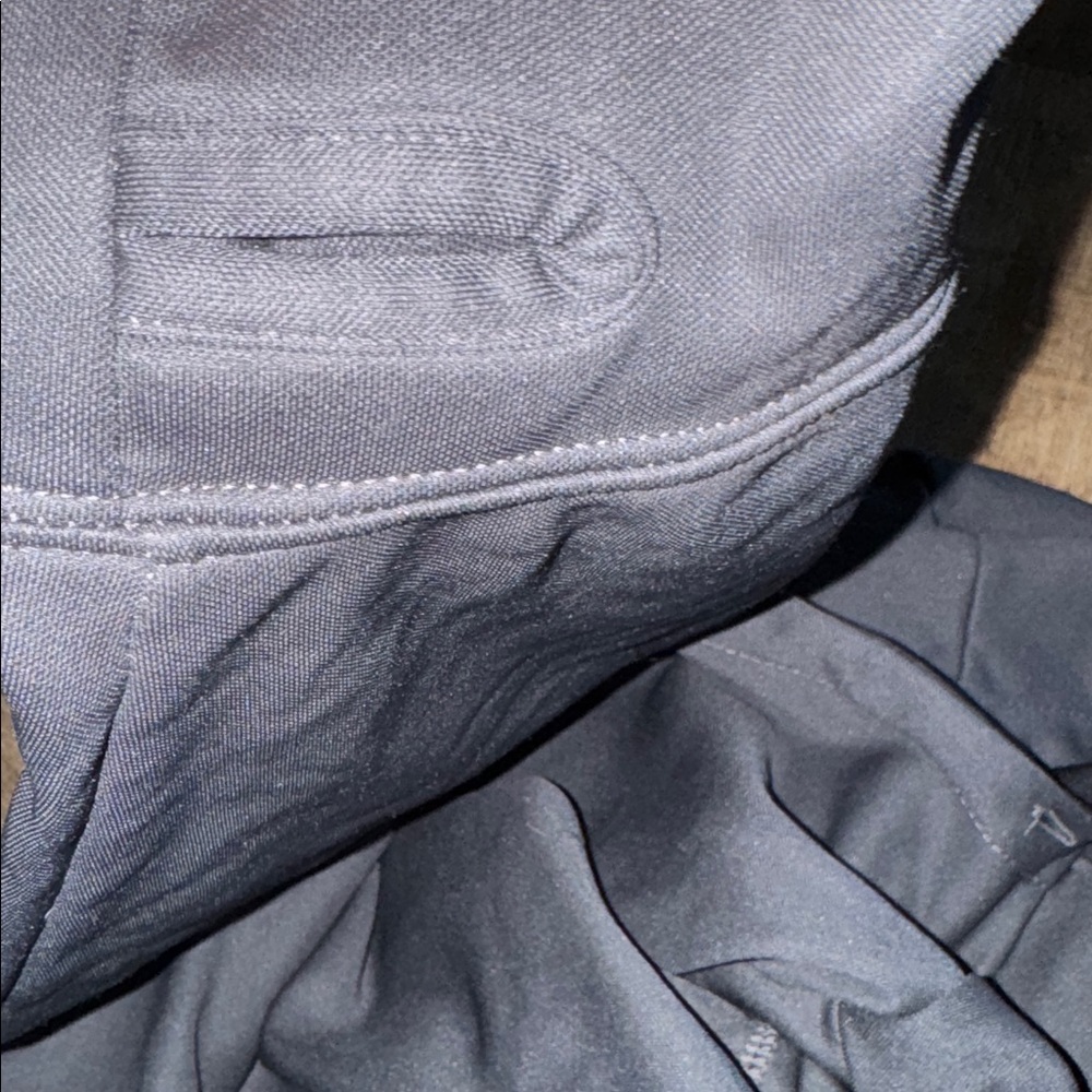 Maui Built Black Pullover Hoodie Men's XL "This Ain't The Mainland" Surf Style - Picture 6 of 8